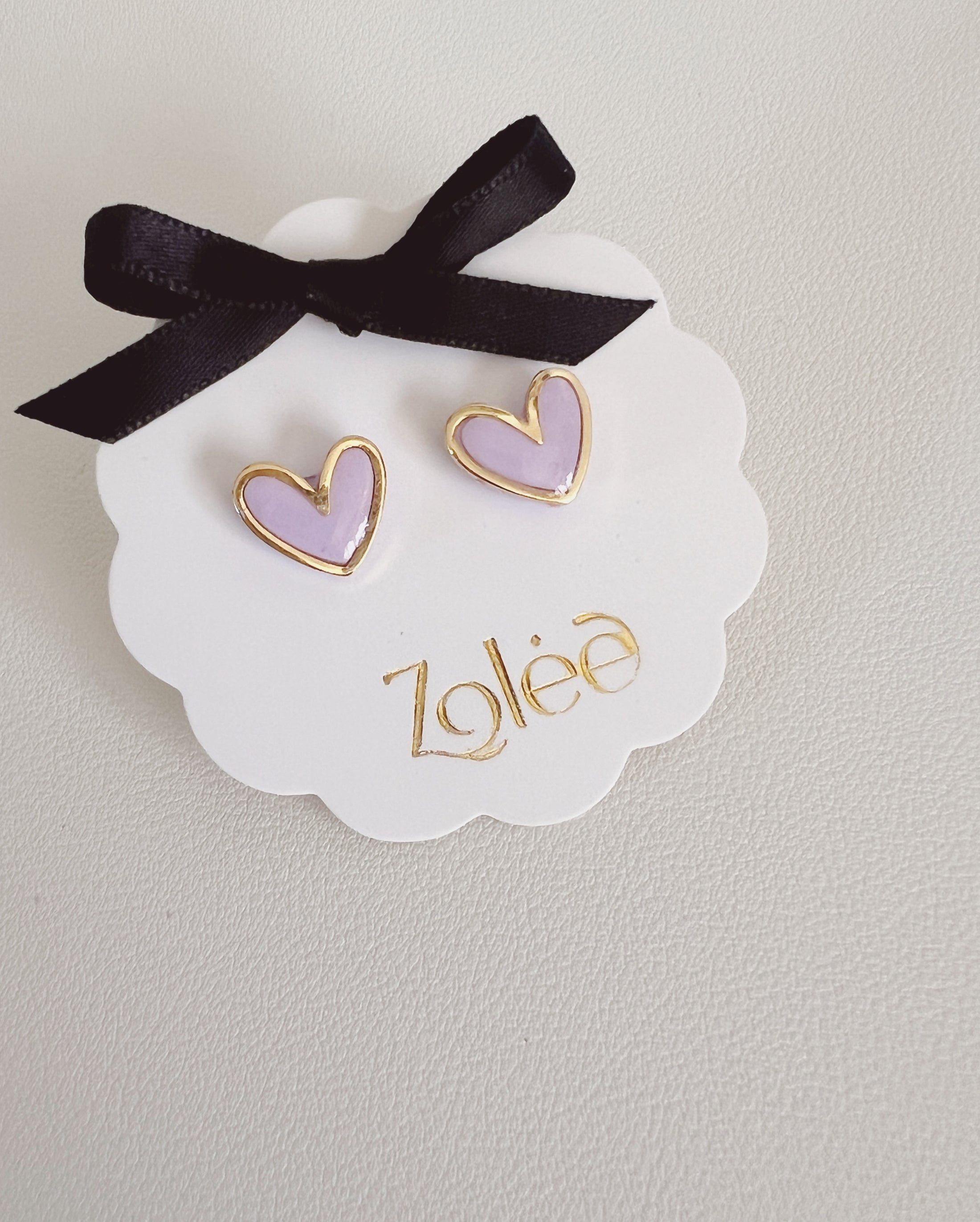 Poly heart studs