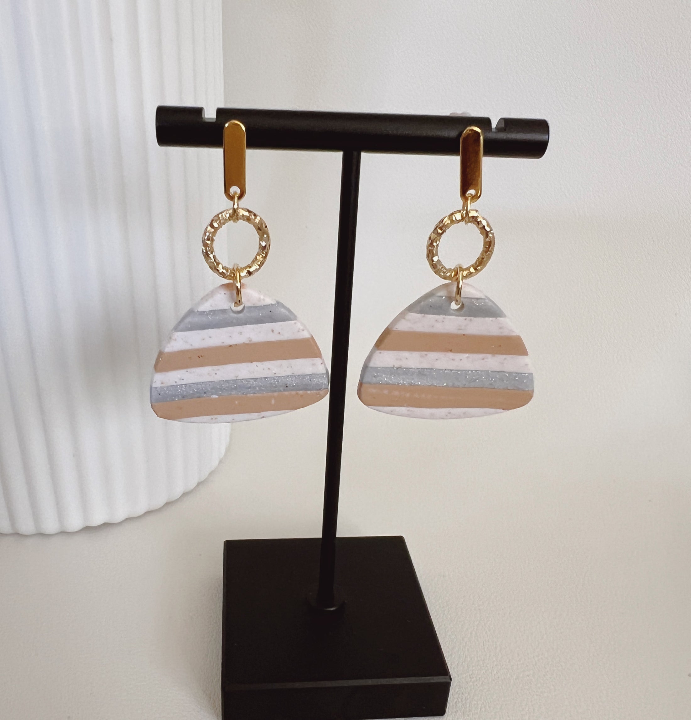 Caitlyn earrings