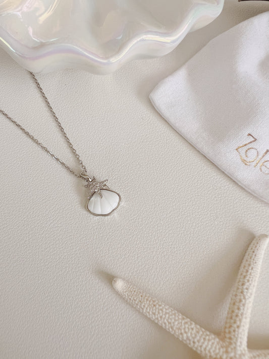 Sea life necklace