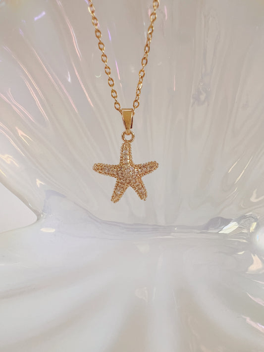 Lux starfish necklace