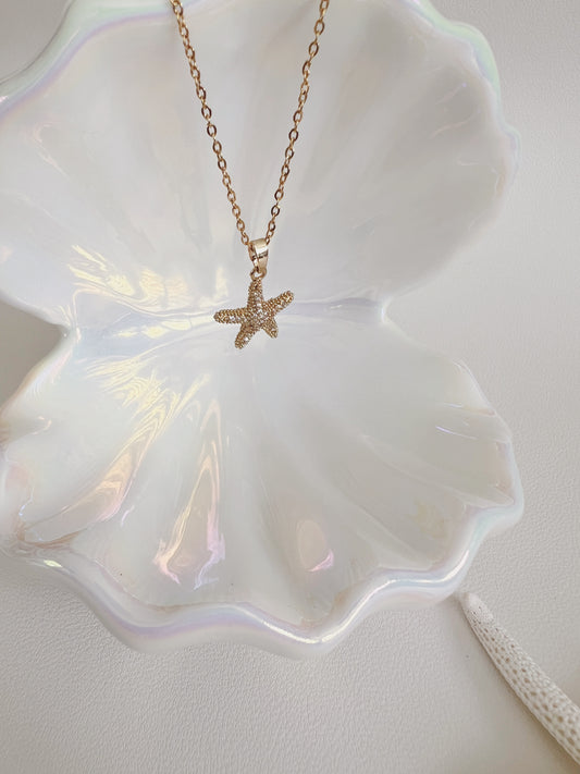 Lux starfish necklace