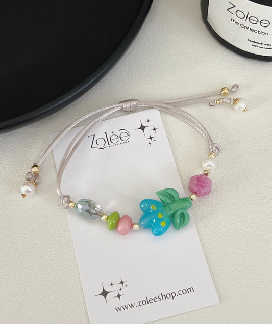 Lily bracelet