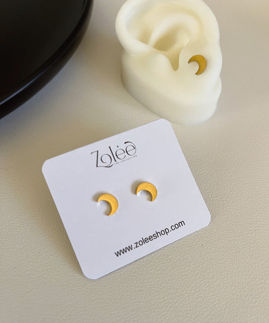 Moon studs