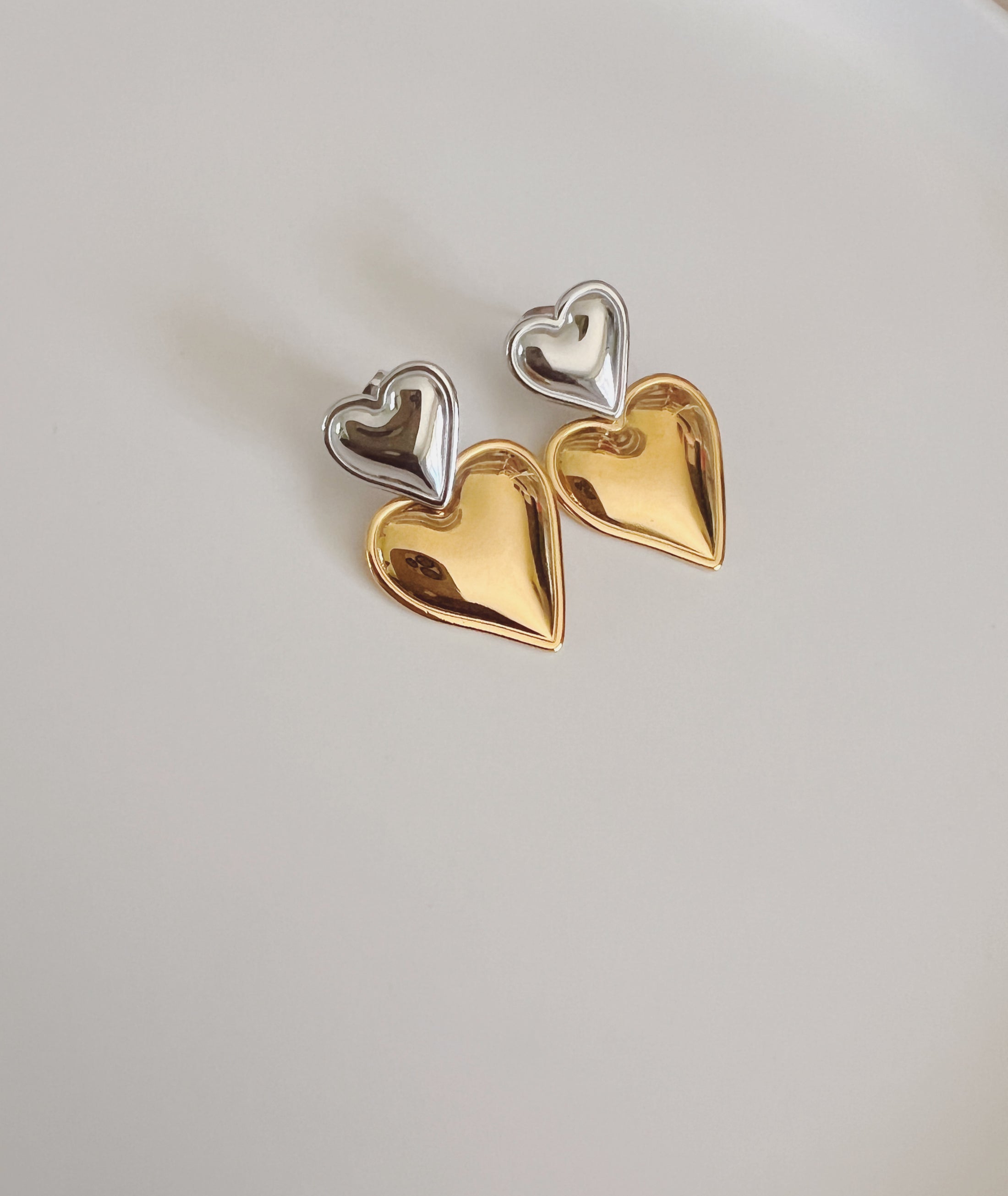 Double heart studs