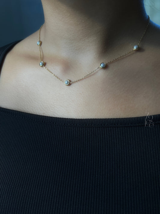 Pearly necklace