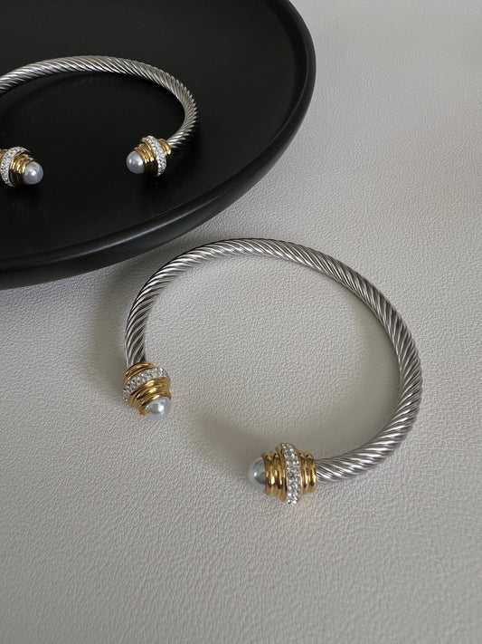 More bangle
