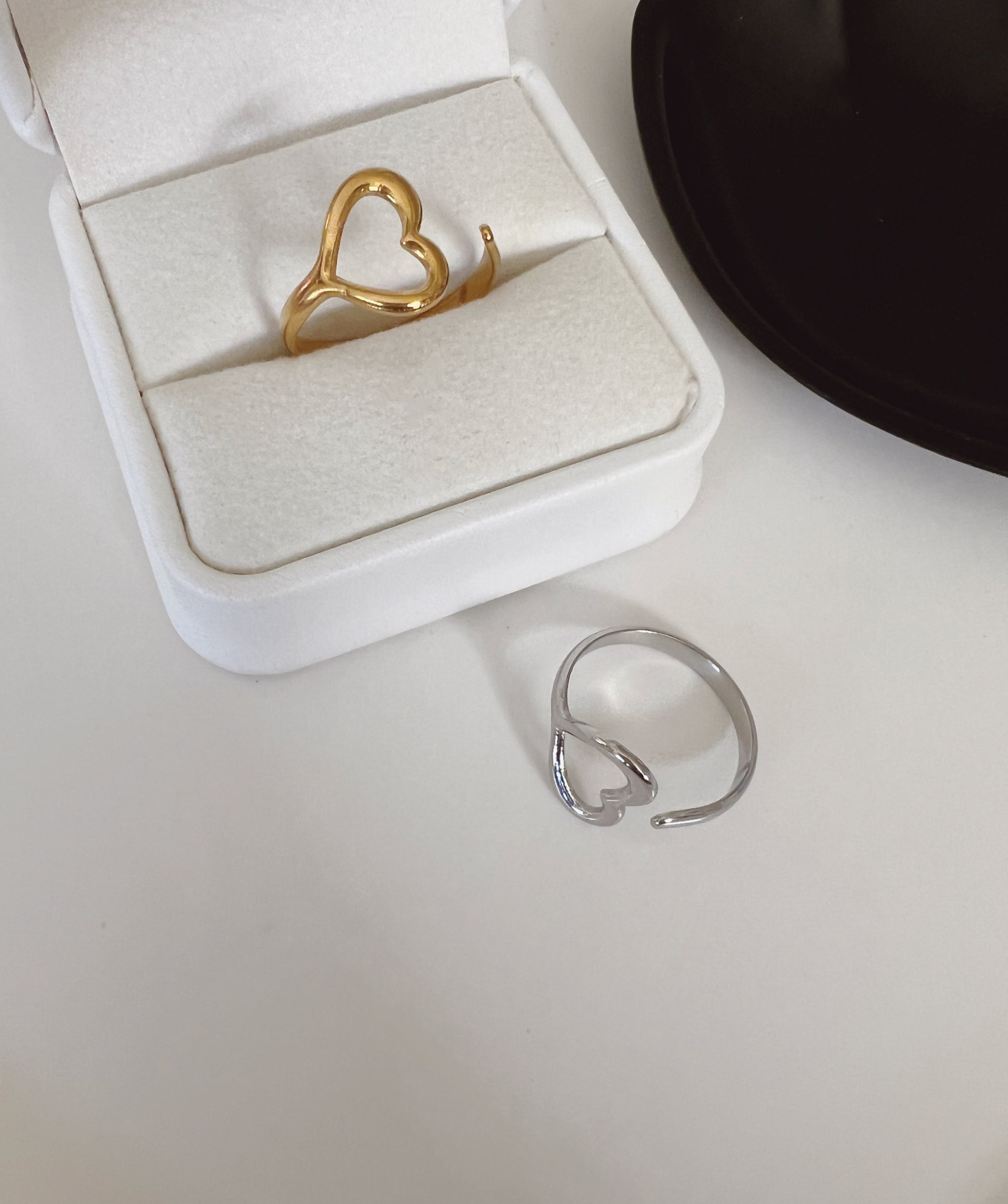 Lovely heart ring