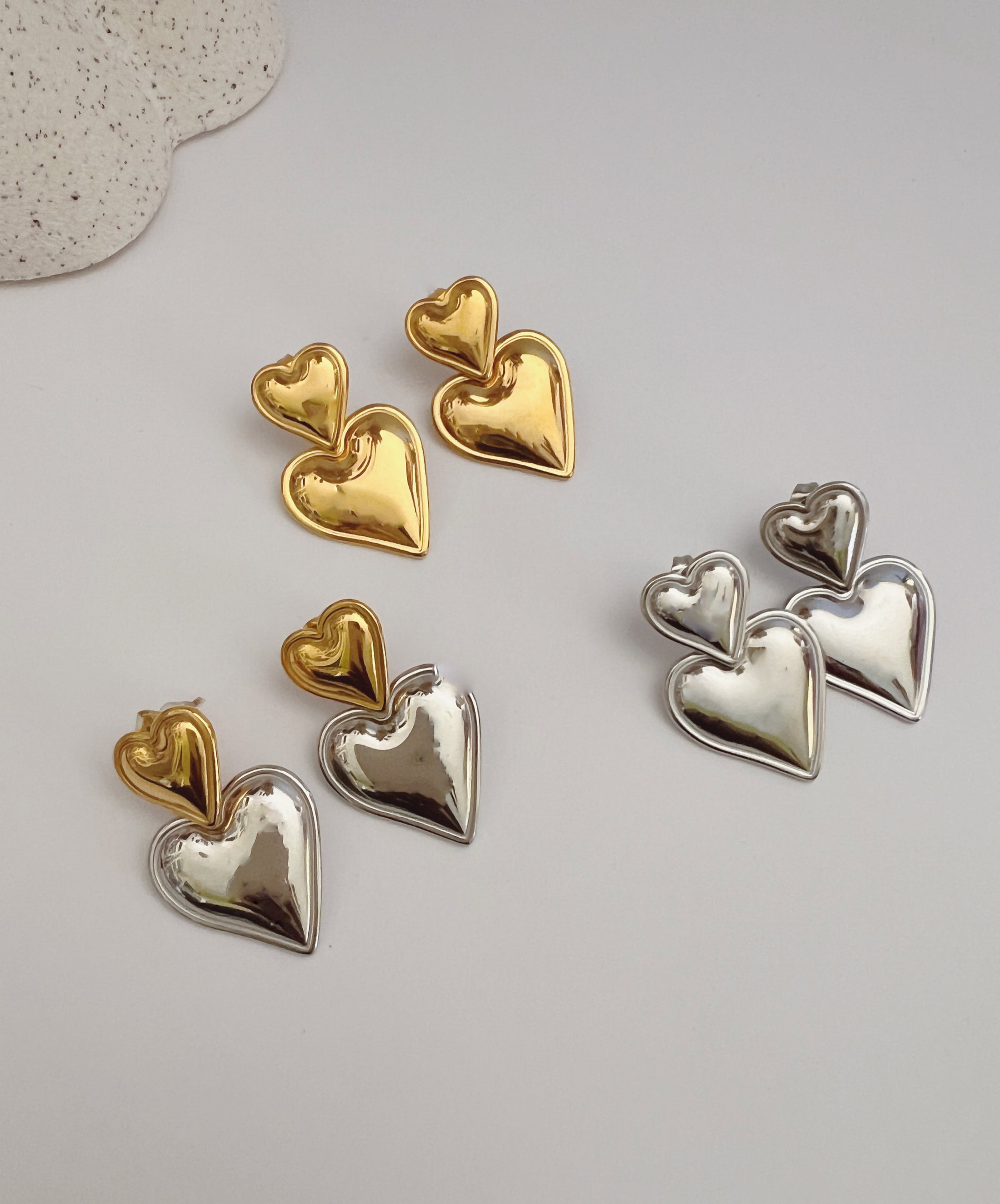 Double heart studs