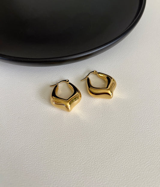 Ava earrings