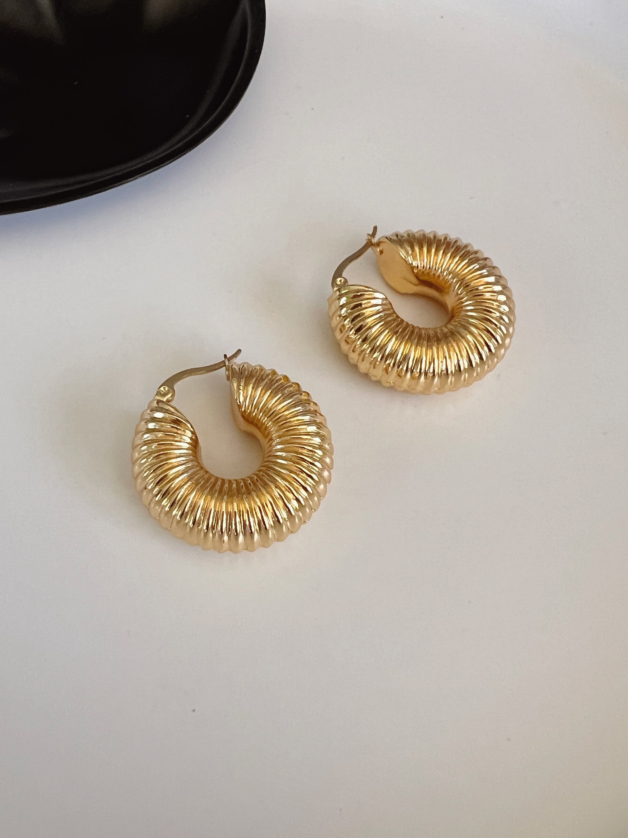 Bela earrings