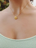 Load image into Gallery viewer, Honolulu necklace
