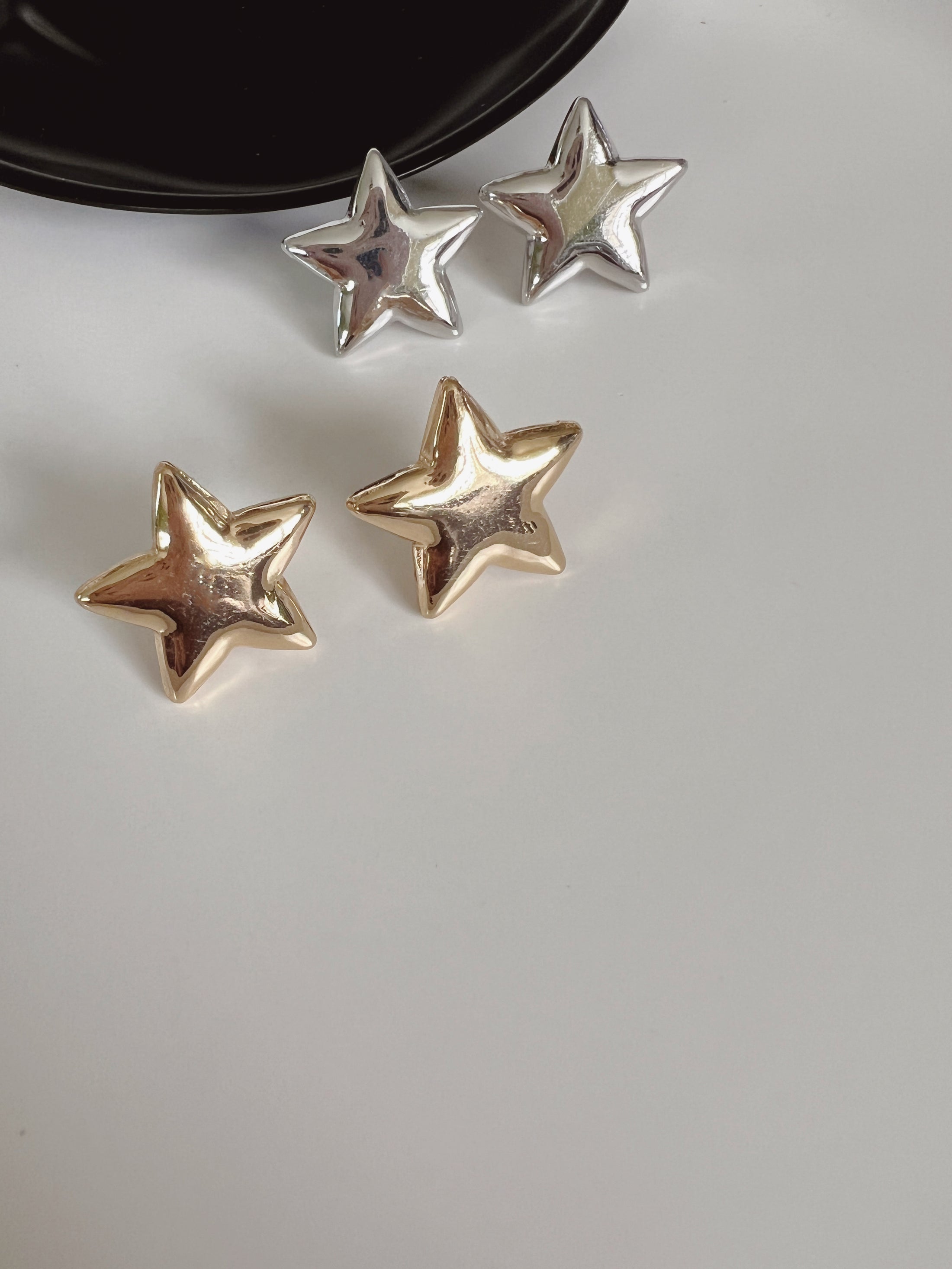 Big  star earrings