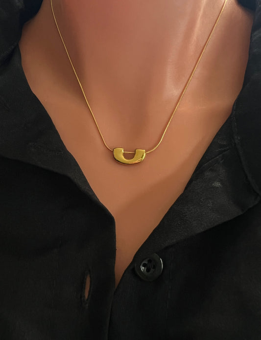 Kira necklace