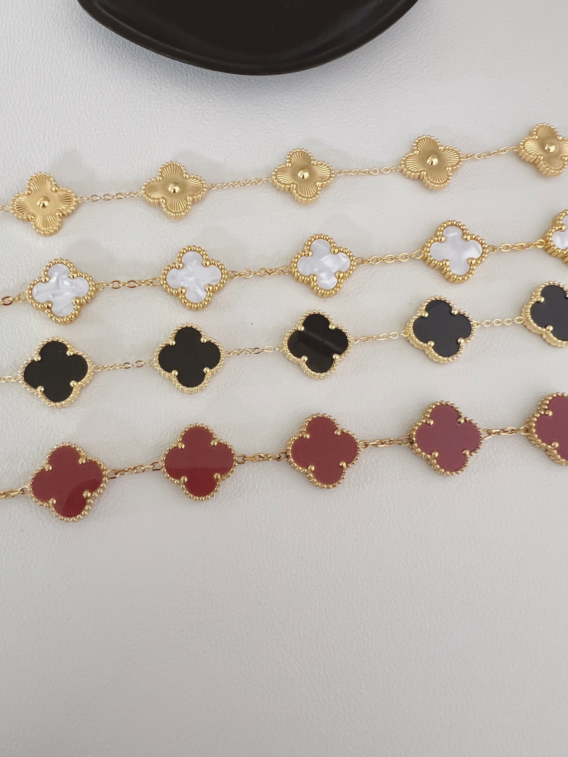 Clover bracelet