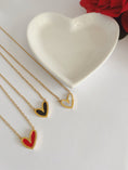 Load image into Gallery viewer, Heart necklace
