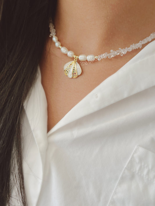 Marian necklace