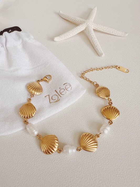Raisa  bracelet