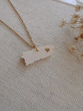 Load image into Gallery viewer, Heart PR Map necklace
