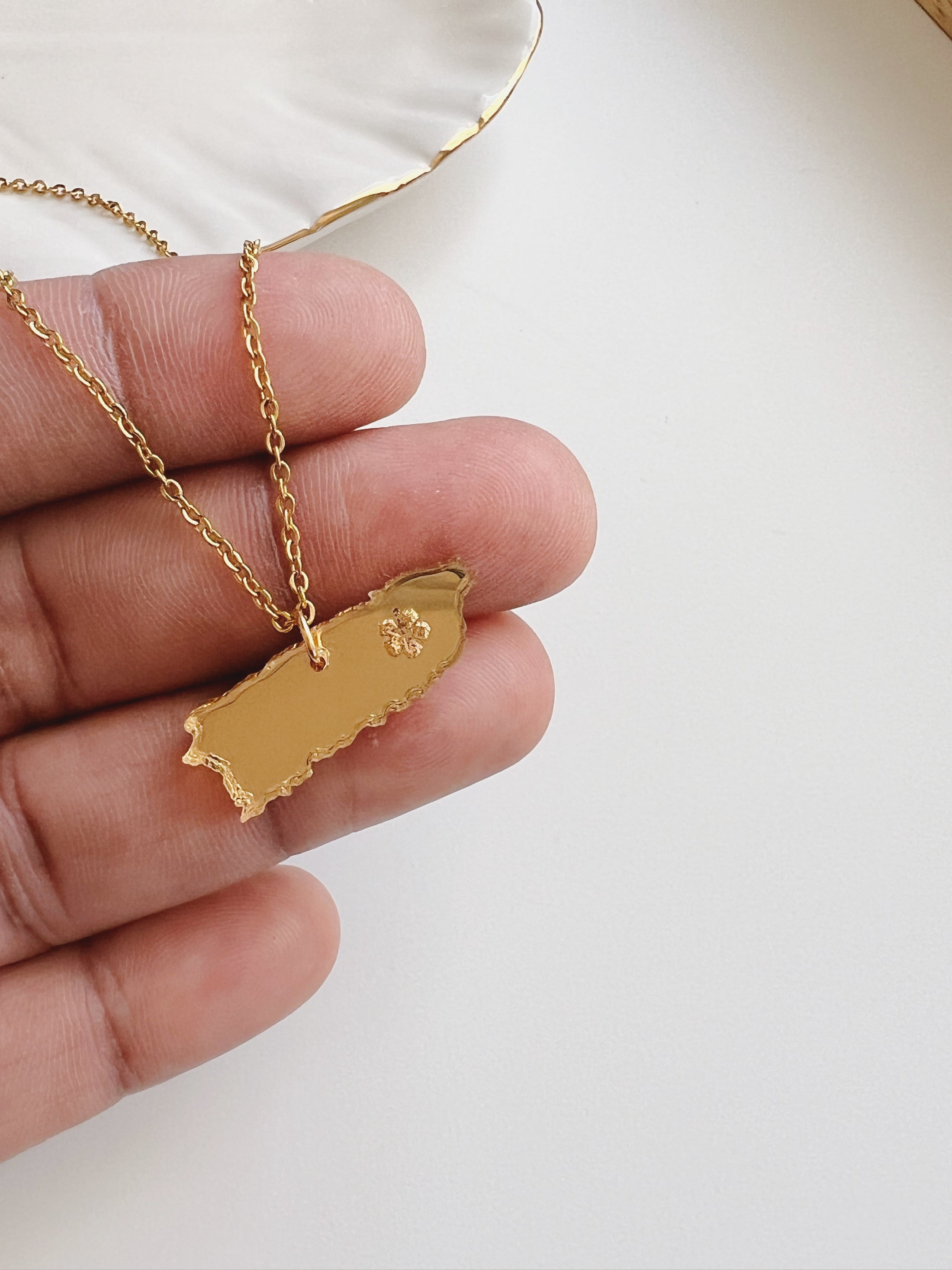 Puerto Rico Gold necklace